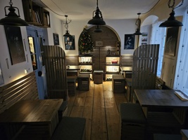 vinárna Tábor od JPL SKYWANDER (2)